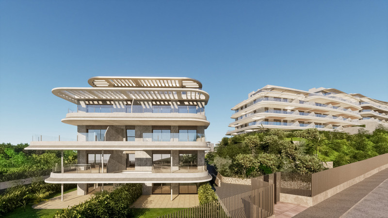 The Kove – El Chaparral - luksuriøs ny bolig med buede balkonger og takterrasse med pergola, Málaga