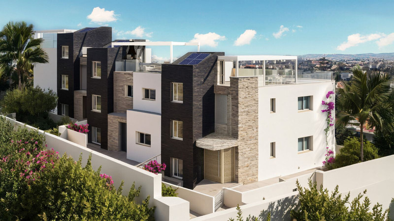 Casa 3 – Bougaivillea Rosa – Torreblanca - moderne fasade med takterrasse og solcellepaneler