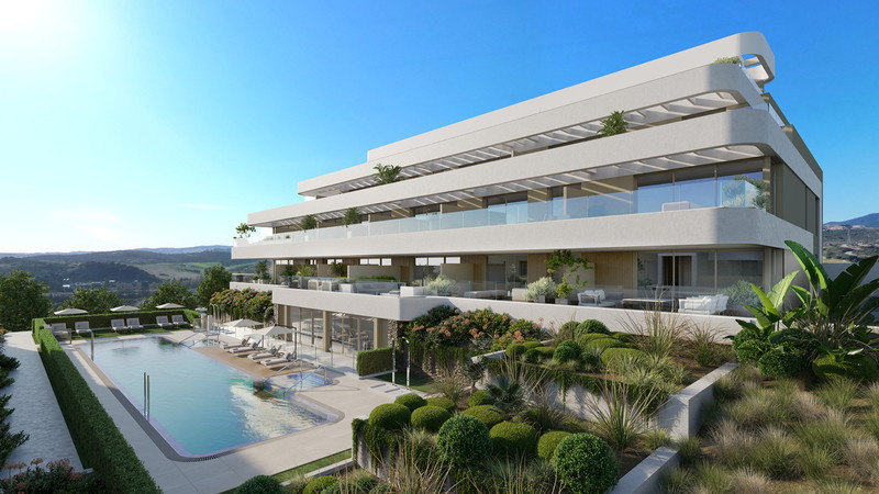 Celestia Homes – Estepona - moderne hvit boligbygning med utendørs basseng, velstelt hage og panoramautsikt over åsene