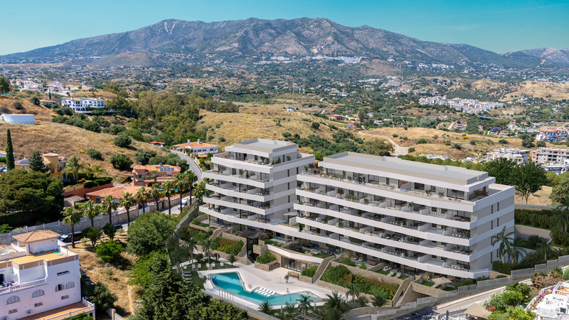 RESIDENCIAL COTO HOMES – Mijas - moderne leilighetsbygg med basseng og fjellpanorama