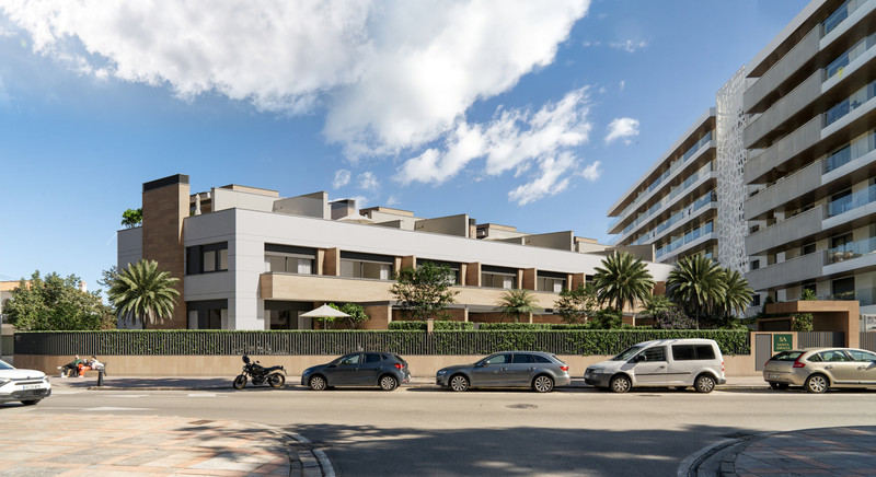Santa Amalia – Fuengirola - eksteriørfasade av moderne luksuriøst lavbygd nybygg med hekker og palmetrær