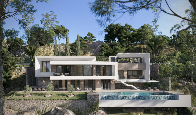 VILLA EVANIA Europa Golf – La Cala Golf - moderne hvit villa med uendelighetsbasseng, terrasser og hageanlegg i åssiden